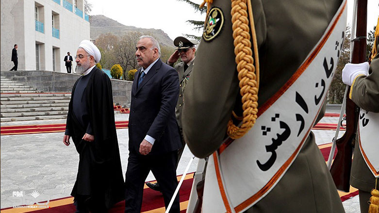 عبد المهدي وروحاني يلتقيان في طهران ويتباحثان "سبل نزع فتيل الازمة"